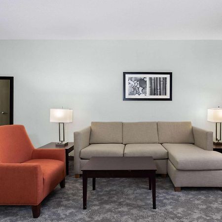 La Quinta By Wyndham Bonita Springs Naples North Ξενοδοχείο Εξωτερικό φωτογραφία