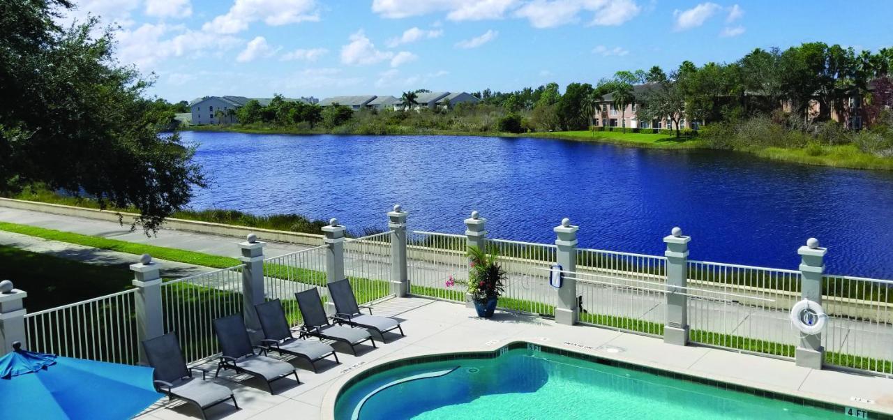 La Quinta By Wyndham Bonita Springs Naples North Ξενοδοχείο Εξωτερικό φωτογραφία
